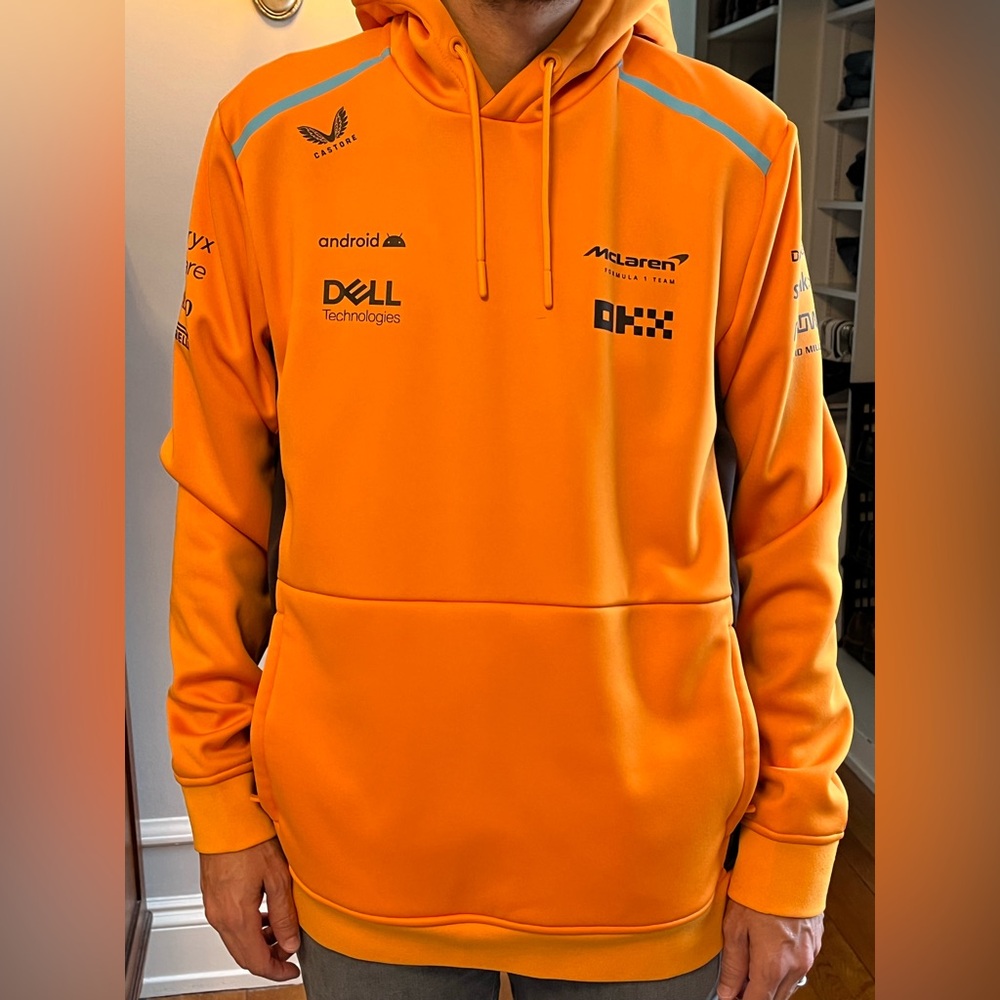 Official Castore x McLaren F1 Team hooded sweatshirt sz L